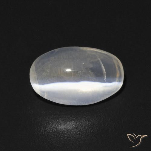 0.83ct Natürlicher Warmweiß Sillimanit-Katzenauge, Oval, Transparent