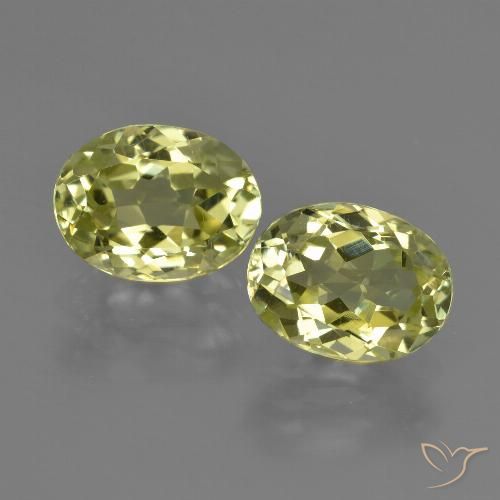 4.26ctw Natürlicher grün-gelb Sillimanit, Oval, VVS-VS