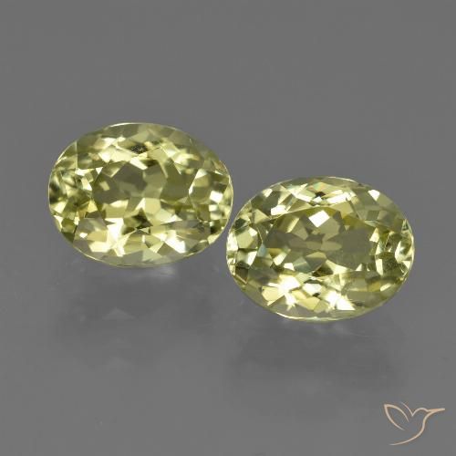 4.57ctw Natürlicher grün-gelb Sillimanit, Oval, VVS