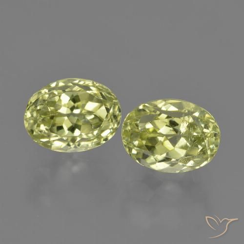 3.94ctw Natürlicher Mittelgelb Sillimanit, Oval, VS