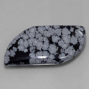 49,62 ctw natürlicher schwarzer Schneeflockenobsidian, Fantasieschliff, Lichtundurchlässig