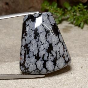 26,02 ctw natürlicher mehrfarbiger Schneeflockenobsidian, Fantasieschliff, Lichtundurchlässig