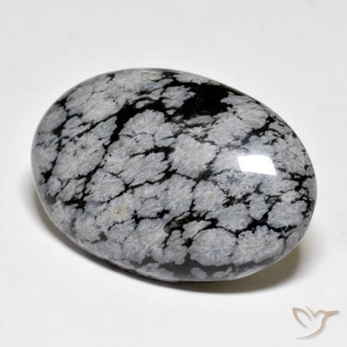 9,17 ctw natürlicher grau-weiß-schwarz Schneeflockenobsidian, Oval, Lichtundurchlässig
