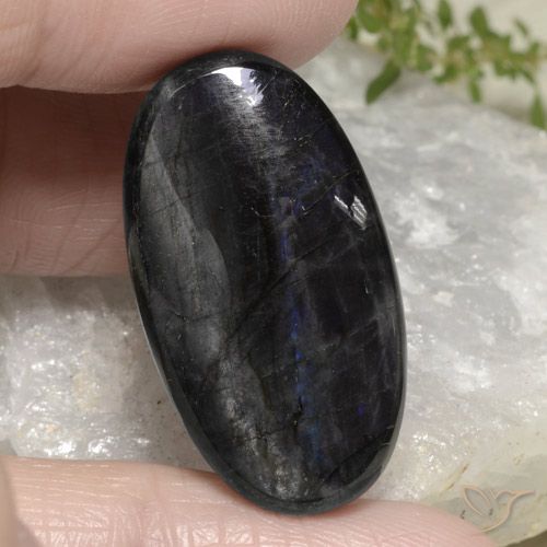 21.87ct Natürlicher Mehrfarbig Spektrolith, Oval, Lichtundurchlässig