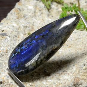 9,17 ctw natürlicher Mehrfarbig Spektrolith, Birnenform, Lichtundurchlässig