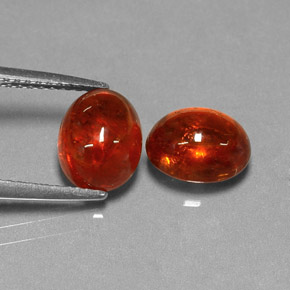  ct natürliche orangefarbener Spessartin-Edelsteine, Transparent, Transparent / Lichtdurchlässig