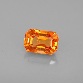 0,83 ctw natürlicher orangefarbener Spessartin, Smaragdschliff, VS