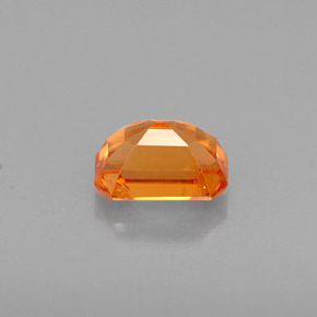 0,83 ctw natürlicher orangefarbener Spessartin, Smaragdschliff, VS