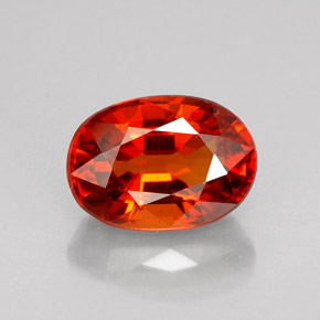 1,70 ctw natürlicher orangefarbener Spessartin, Oval Schliff, VS