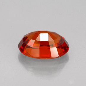 1,70 ctw natürlicher orangefarbener Spessartin, Oval Schliff, VS