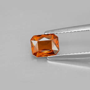 1,09 ctw natürlicher orangefarbener Spessartin, Smaragdschliff, VVS-VS