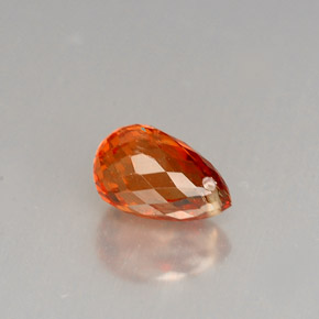 1,70 ctw natürlicher orangefarbener Spessartin, Briolette, VS