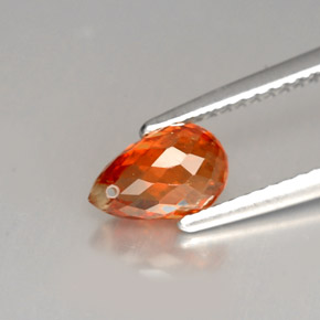 1,70 ctw natürlicher orangefarbener Spessartin, Briolette, VS