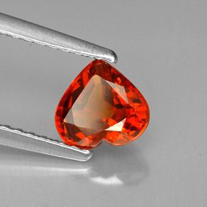 0,99 ctw natürlicher orangefarbener Spessartin, Herzform, VS
