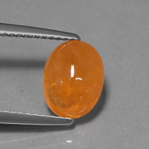 3,94 ctw natürlicher orangefarbener Spessartin, Oval Schliff, Lichtdurchlässig