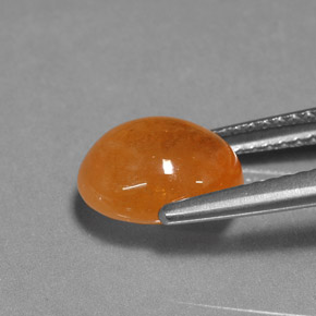 3,94 ctw natürlicher orangefarbener Spessartin, Oval Schliff, Lichtdurchlässig
