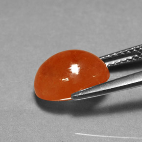 4,74 ctw natürlicher orangefarbener Spessartin, Oval Schliff, Lichtdurchlässig