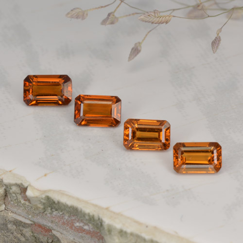 2,37 ct natürliche orangefarbener Spessartin-Edelsteine, Smaragdschliff, VVS-VS
