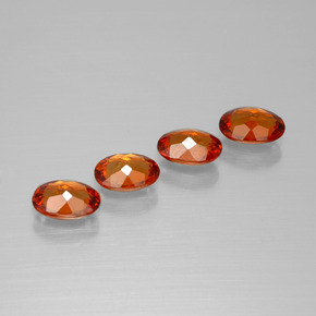 2.28 ct natürliche rötlich-orange Spessartit-Garn-Edelsteine, Oval Schliff, VS