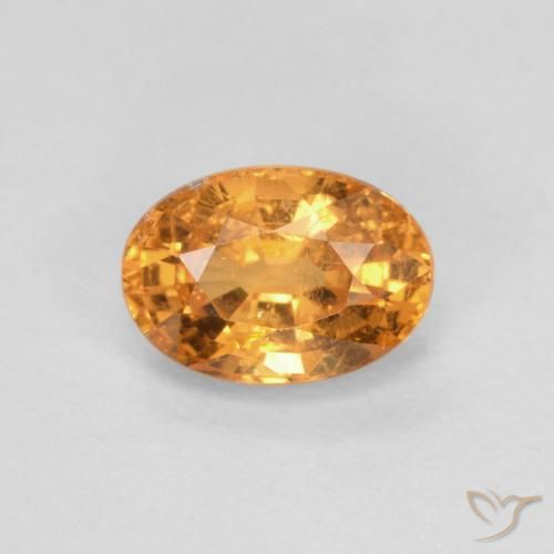 0.69ct Natürlicher Mittelorange Spessartit-Garn, Oval, VS-SI