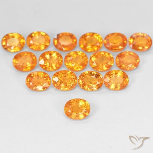 0.52ct Natürlicher Aprikose Orange Spessartit-Garn, Oval, VS