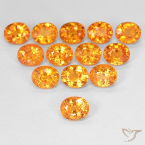 0.63ct Natürlicher Intensives Orange Spessartit-Garn, Oval, VS