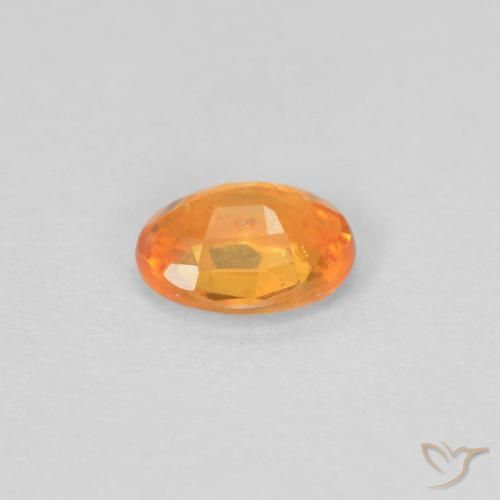 9,17 ctw natürlicher hellorange Spessartit-Garn, Oval, VS-SI