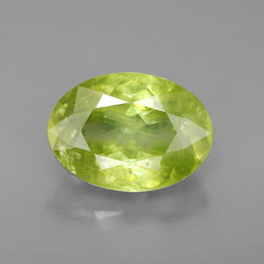 3,86 ctw natürlicher grüner Sphen, Oval Schliff, SI
