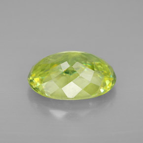 3,86 ctw natürlicher grüner Sphen, Oval Schliff, SI