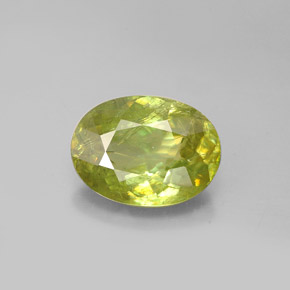 2,98 ctw natürlicher grüner Sphen, Oval Schliff, SI