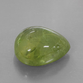 10,20 ctw natürlicher grüner Sphen, Transparent, Transparent / Lichtdurchlässig
