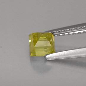 0,56 ctw natürlicher Gold Sphen, Quadrat, VS-SI
