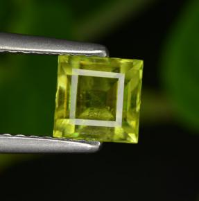 0,99 ctw natürlicher grüner Sphen, Quadrat, VS-SI