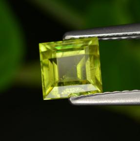 0,99 ctw natürlicher grüner Sphen, Quadrat, VS-SI