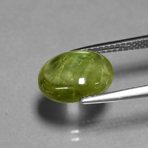 3,57 ctw natürlicher grüner Sphen, Transparent, Transparent / Lichtdurchlässig