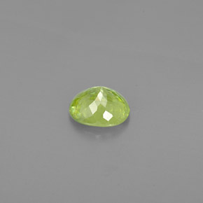 1,33 ctw natürlicher grüner Sphen, Oval Schliff, SI