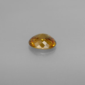 1,80 ctw natürlicher mehrfarbiger Sphen, Oval Schliff, VVS