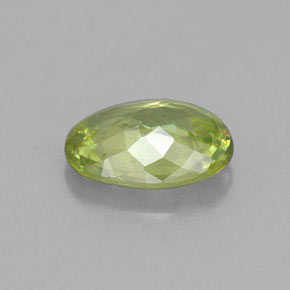 0,76 ctw natürlicher grüner Sphen, Oval Schliff, VS