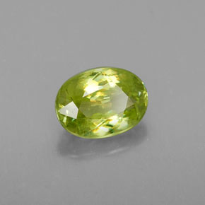 1,05 ctw natürlicher grüner Sphen, Oval Schliff, VS