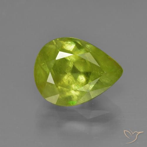 3.09ct Natürlicher Lebendiges grün Sphene, Birnenform, SI