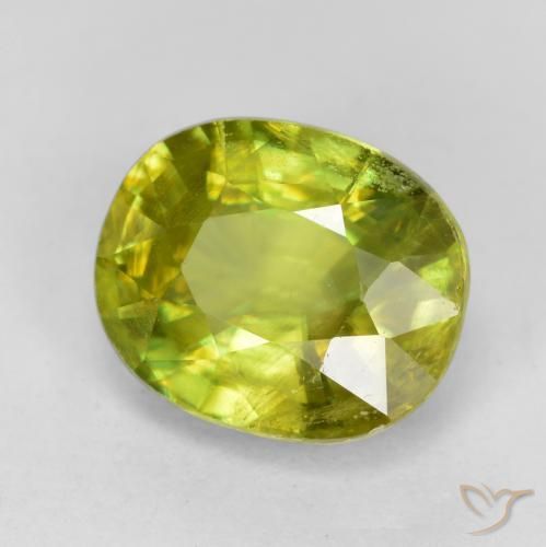 9,17 ctw natürlicher Mittelgrün Sphene, Oval, VS-SI