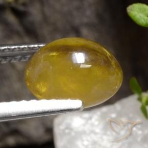 9,17 ctw natürlicher Golden Sphene, Oval, Lichtdurchlässig