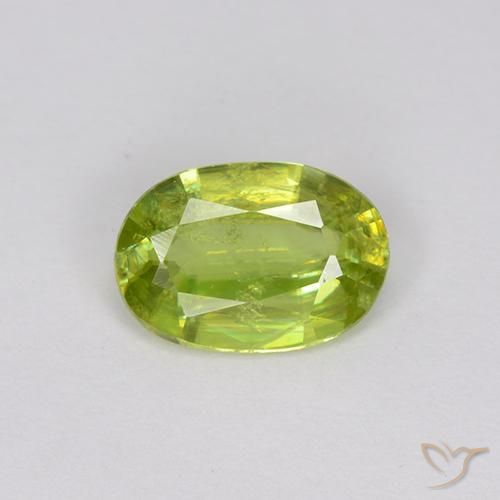 0.74ct Natürlicher hellgrün Sphene, Oval, VS-SI