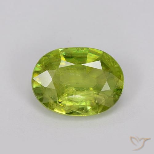 1.54ct Natürlicher hellgrün Sphene, Oval, VS-SI