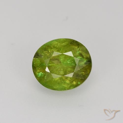 1.19ct Natürlicher Waldgrün Sphene, Oval, VS-SI
