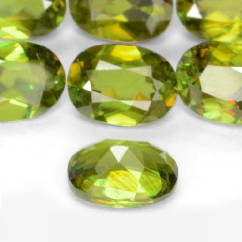 2,30 ct natürliche grüner Sphen-Edelsteine, Oval Schliff, VS
