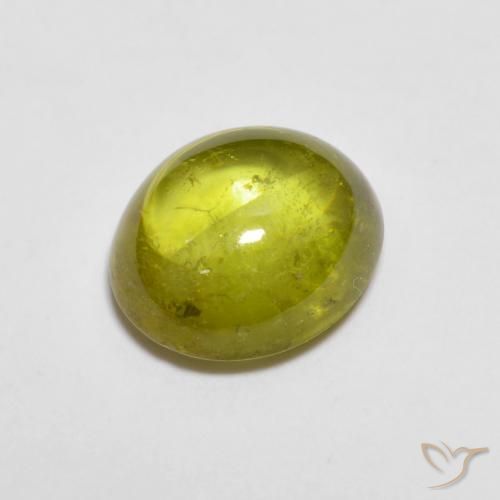 1.98ct Natürlicher Warmes Waldgrün Sphene, Oval, Transparent