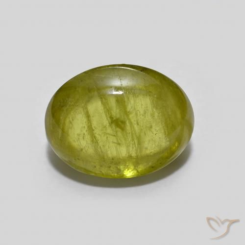 2.84ct Natürlicher Warmes Erdgrün Sphene, Oval, Transparent
