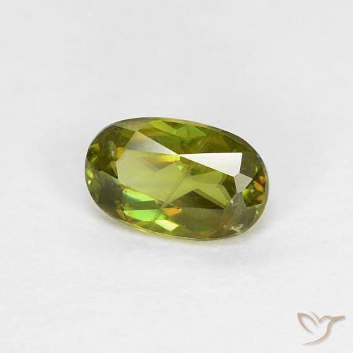 0.50ct Natürlicher Warmes Erdgrün Sphene, Oval, VS