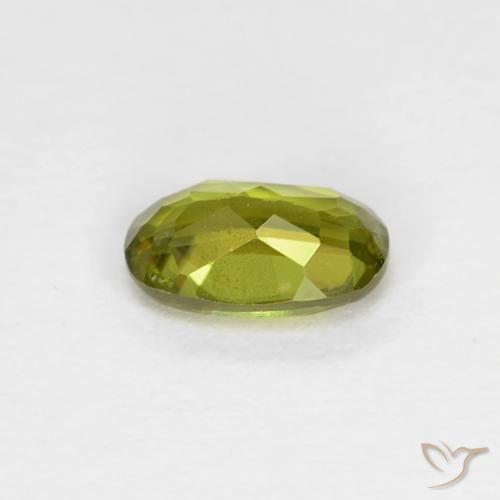 9,17 ctw natürlicher Warmes Erdgrün Sphene, Oval, VS